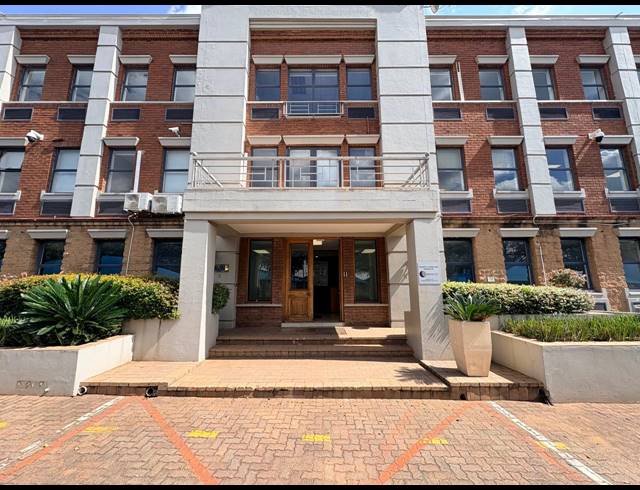 750M² OFFICE TO LET IN RANDJESPARK